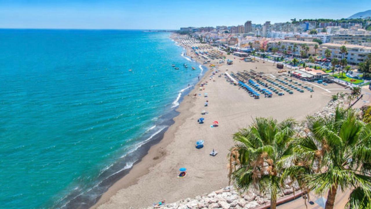 Beachfront Apartment In La Cala De Mijas Extérieur photo