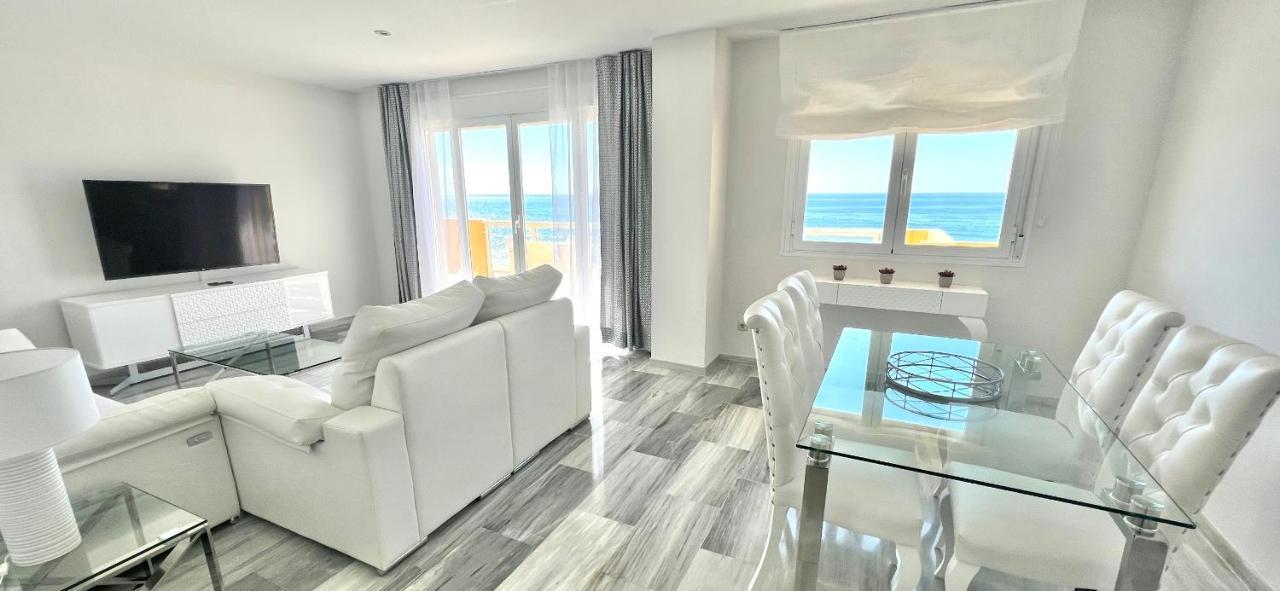 Beachfront Apartment In La Cala De Mijas Extérieur photo