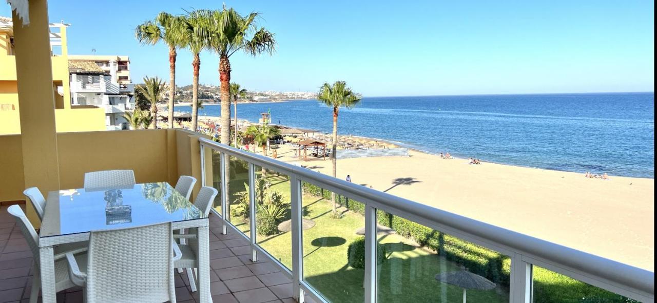 Beachfront Apartment In La Cala De Mijas Extérieur photo